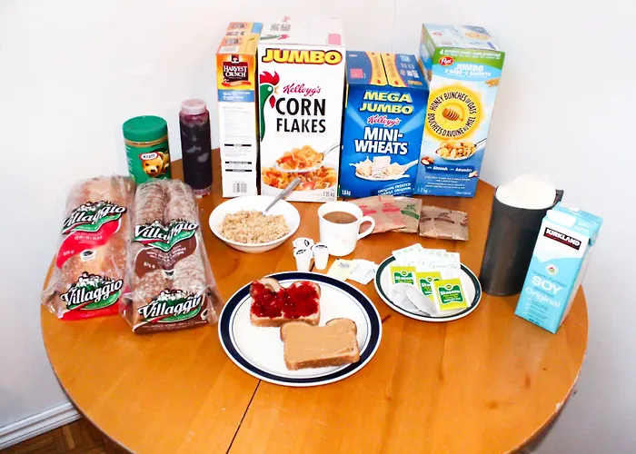 Auberge L'Apero - Hostel Montreal